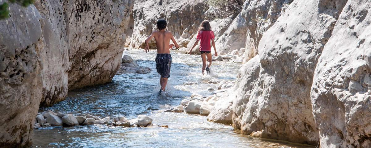 Badespaß in der Gorges du Toulourenc