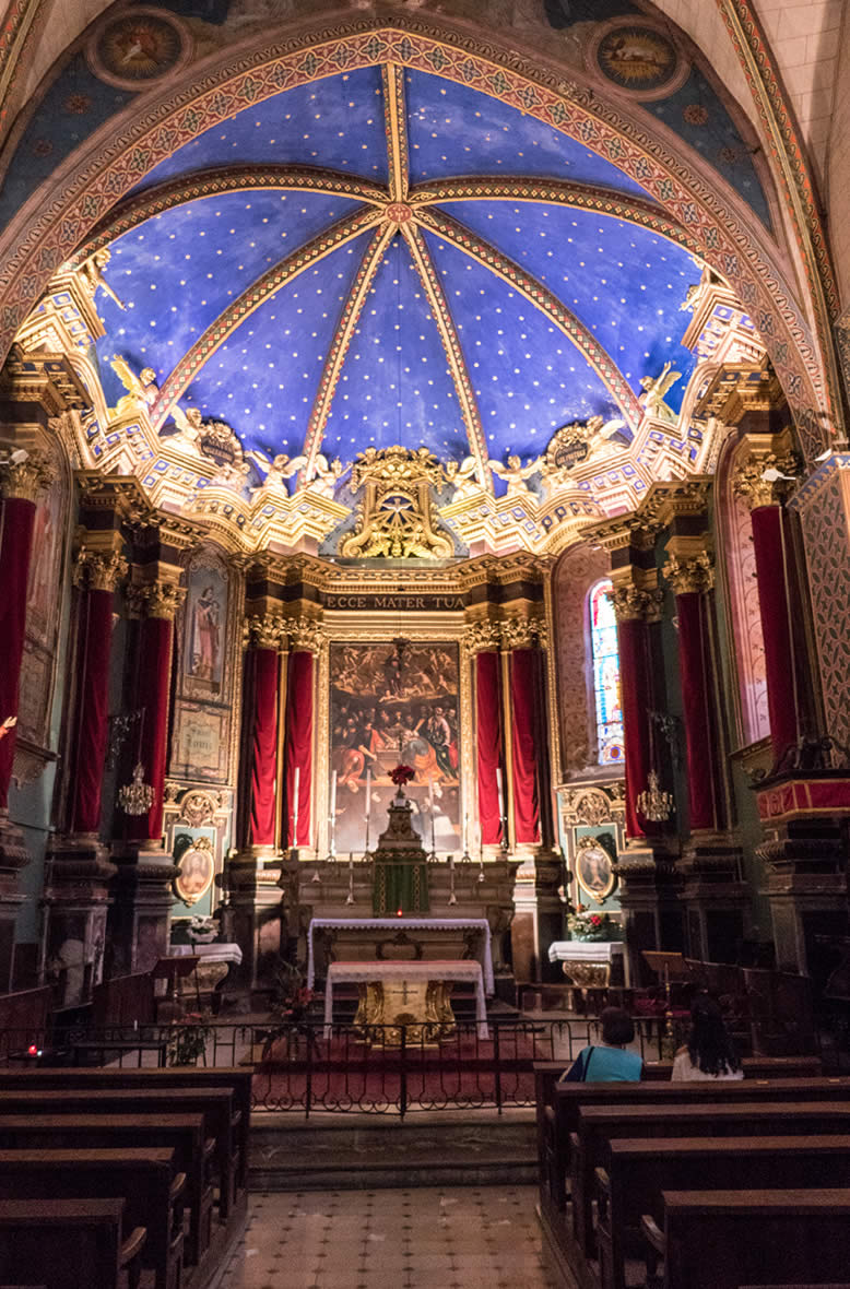 Innenraum Kirche Entrevaux