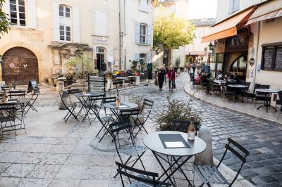 Cafés und Restaurats in Lourmarin