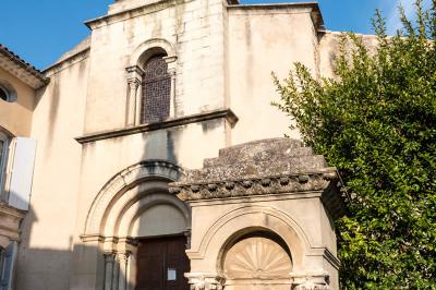 Kirche Saint-Trophime-Saint-André in Lourmarin